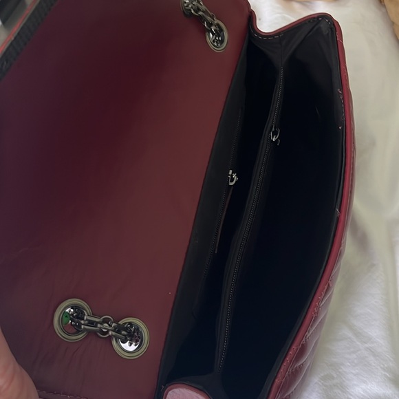 CHIARA FERRETTI Ruby Red Italian Leather Chain Shoulder Bag - Picture 5 of 6